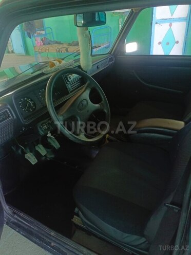 LADA (VAZ) 2107-6