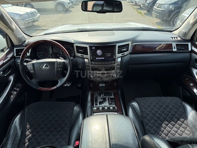 Lexus LX 570-7