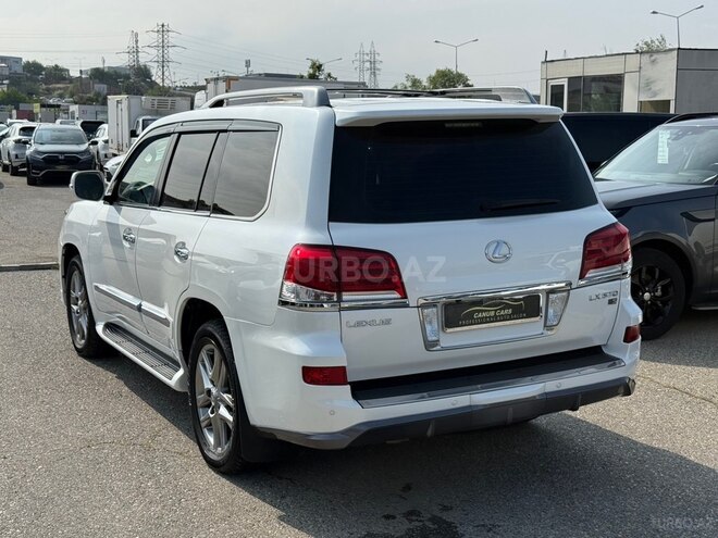 Lexus LX 570-4