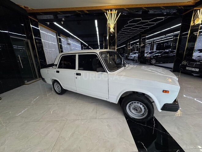 LADA (VAZ) 2107-10