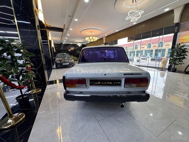 LADA (VAZ) 2107-11