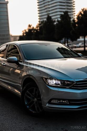 Volkswagen Passat-9