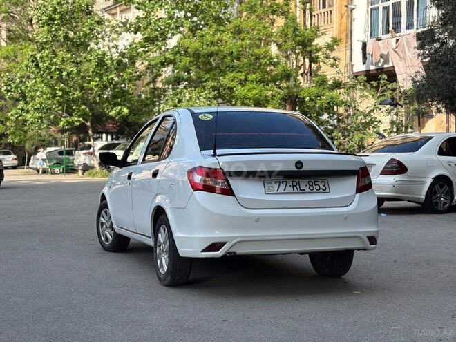 Saipa Saina-5