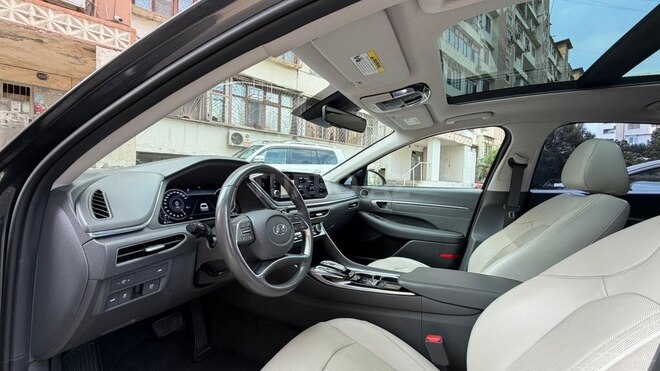 Hyundai Sonata-6