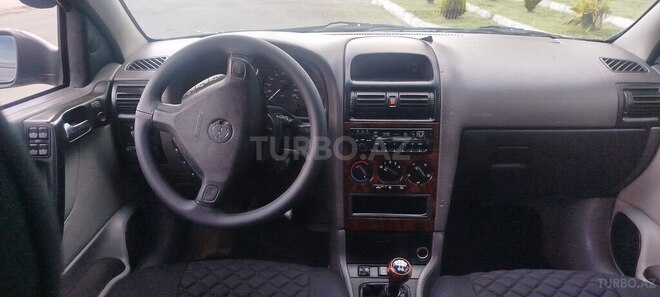 Opel Astra-5