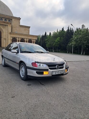Opel Omega-5