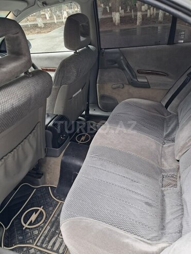 Opel Omega-15
