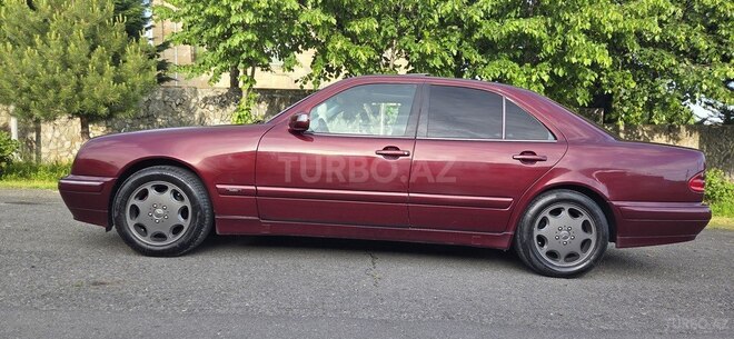 Mercedes E 220-14