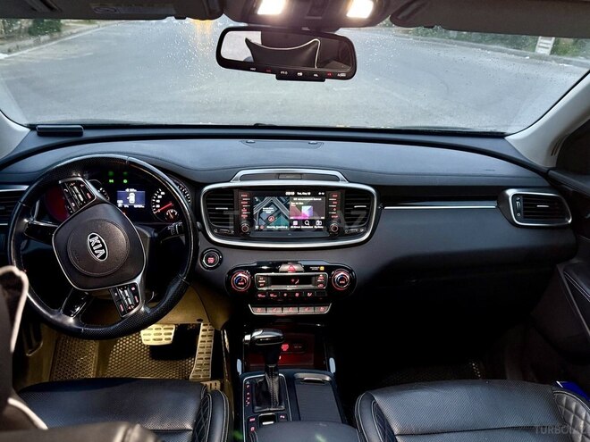 Kia Sorento-7
