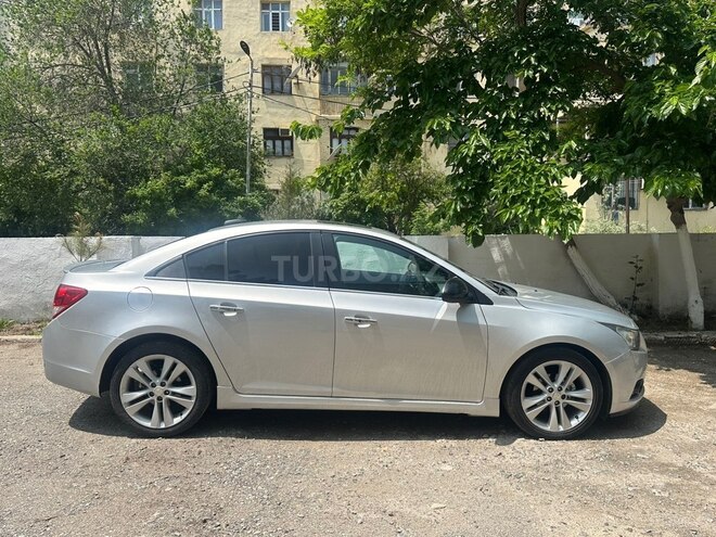Chevrolet Cruze-3