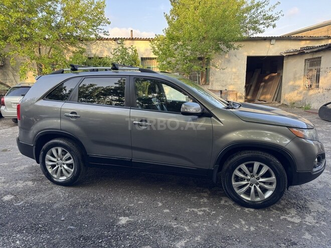 Kia Sorento-4