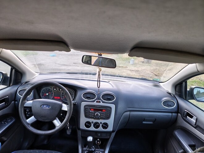 Ford Focus-3