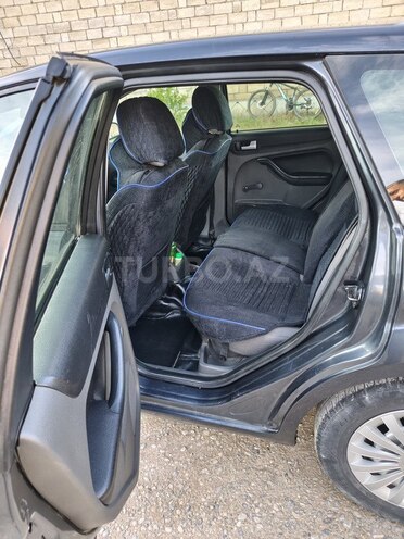 Ford Focus-5
