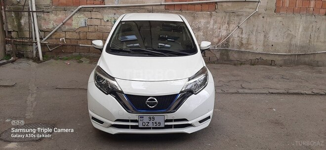 Nissan Note-1