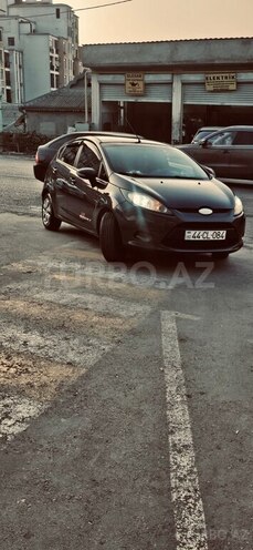 Ford Fiesta-8