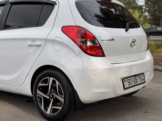 Hyundai i20-7
