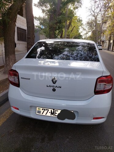 Renault Logan-5