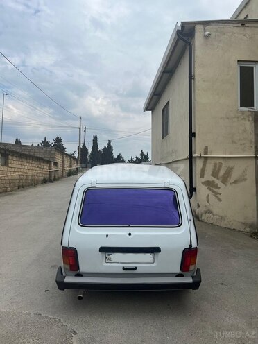 LADA (VAZ) Niva-6
