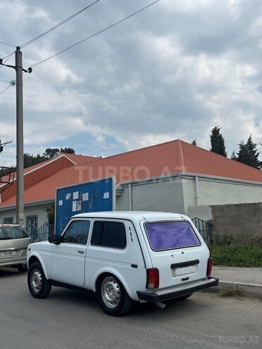 LADA (VAZ) Niva-2