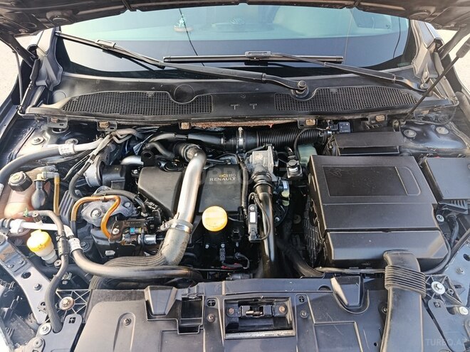 Renault Megane-14