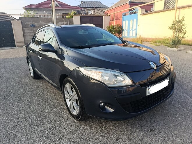 Renault Megane-5