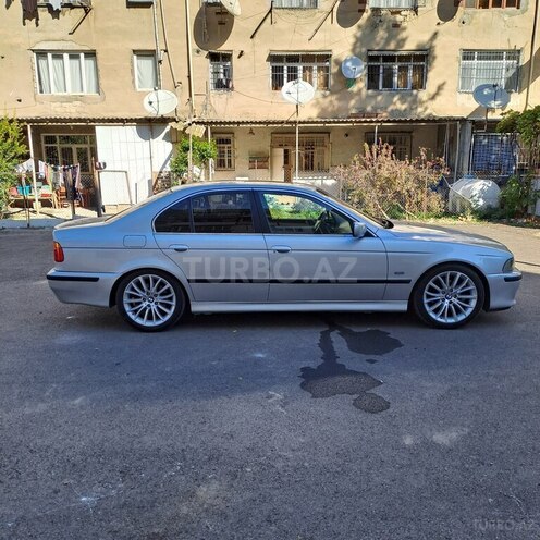 BMW 525-4