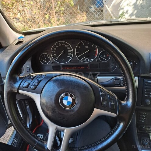 BMW 525-5