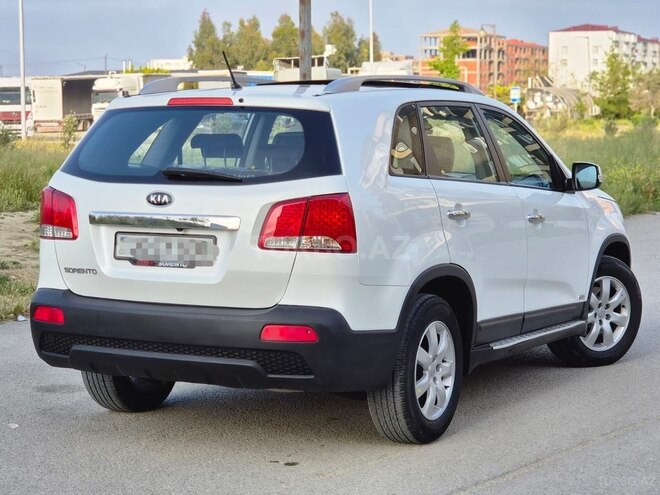 Kia Sorento-3