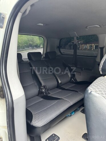 Hyundai H-1-9