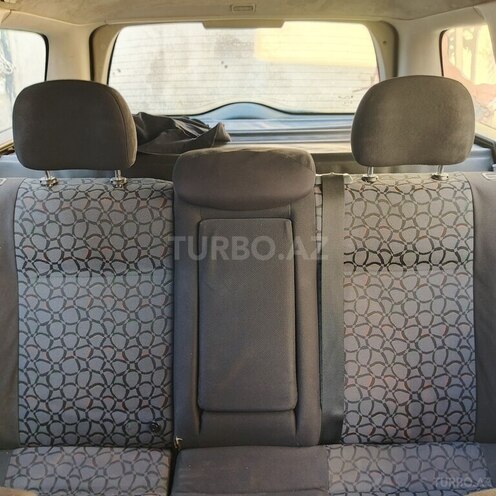 Opel Astra-6