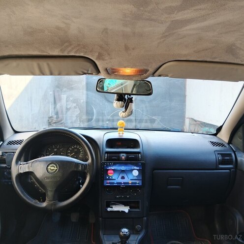 Opel Astra-5