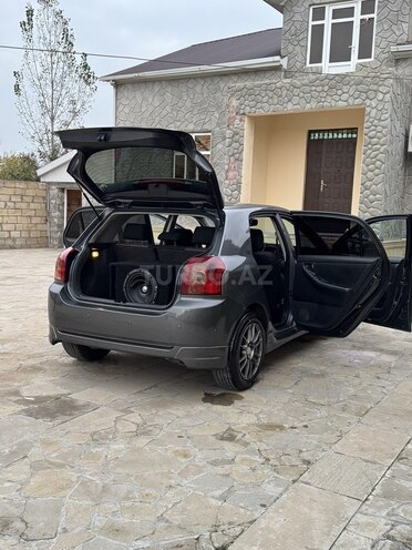 Toyota Corolla-5