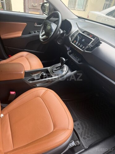 Kia Sportage-8