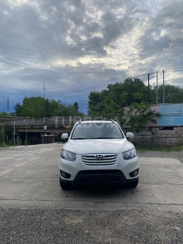 Hyundai Santa Fe-1
