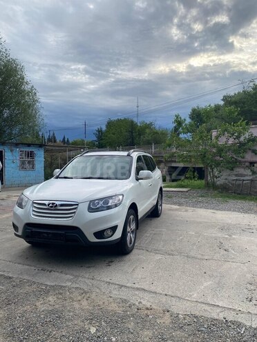 Hyundai Santa Fe-2