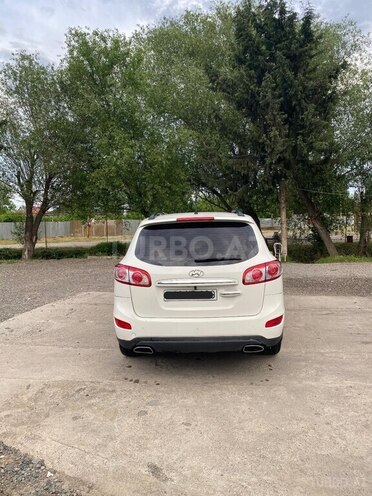 Hyundai Santa Fe-4