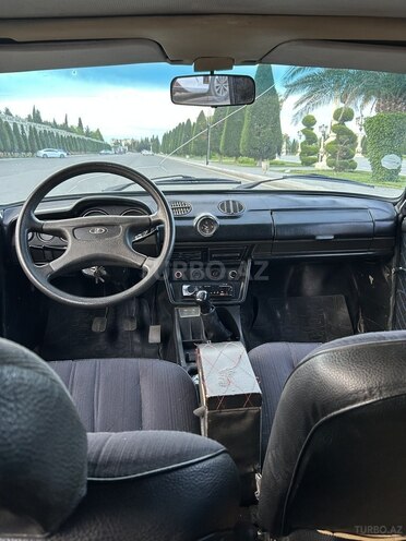 LADA (VAZ) 2106-7