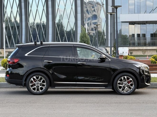 Kia Sorento-4
