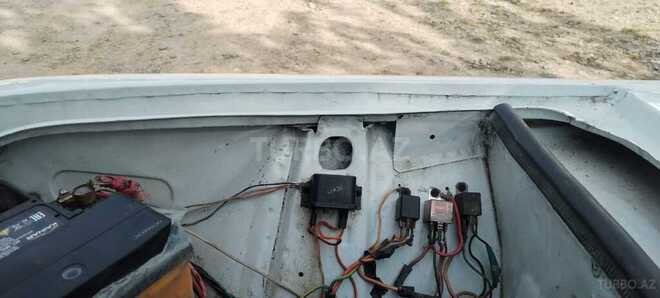 LADA (VAZ) 2106-7