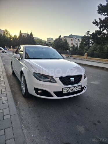 SEAT Exeo-1
