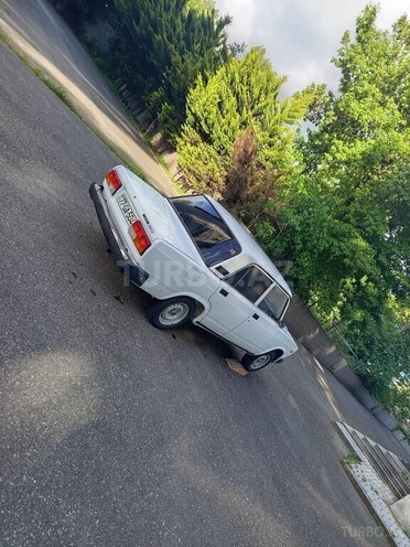 LADA (VAZ) 2107-5