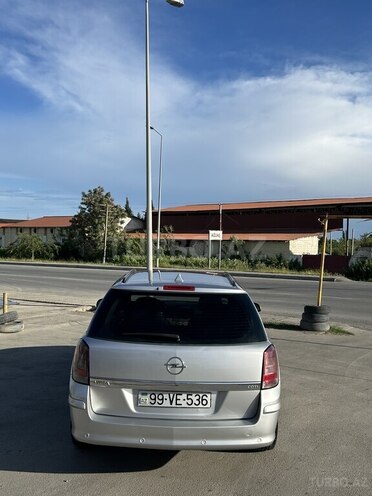 Opel Astra-10
