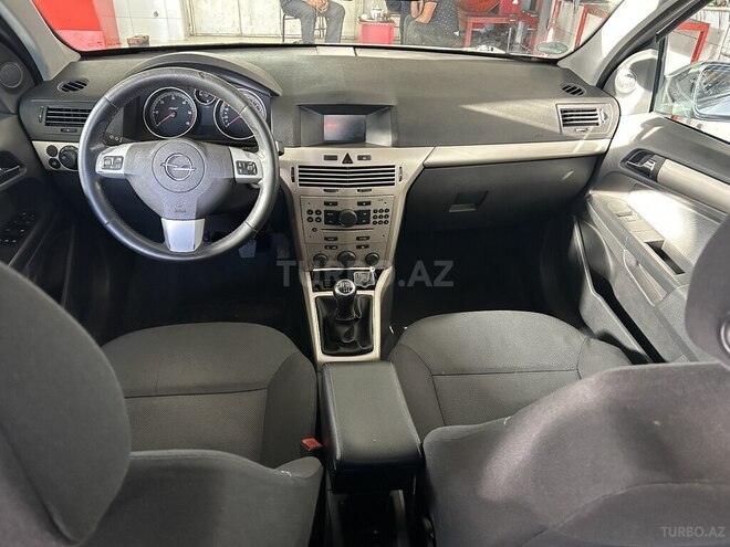 Opel Astra-14