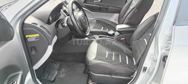 Kia Ceed-21