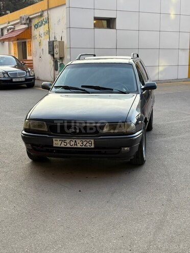 Opel Astra-2