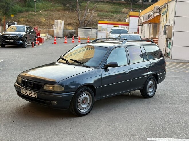 Opel Astra-3