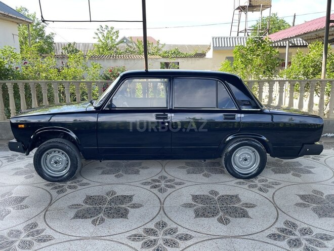 LADA (VAZ) 2107-7