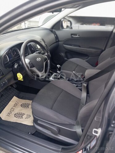 Hyundai i30-7
