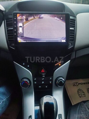 Chevrolet Cruze-15