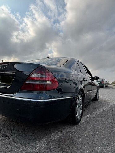 Mercedes E 220-3